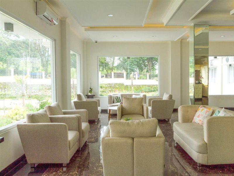 Reddoorz Plus Near Jatinangor Town Square 2 Exteriér fotografie