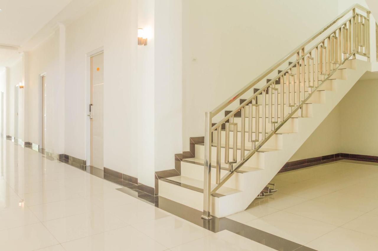 Reddoorz Plus Near Jatinangor Town Square 2 Exteriér fotografie